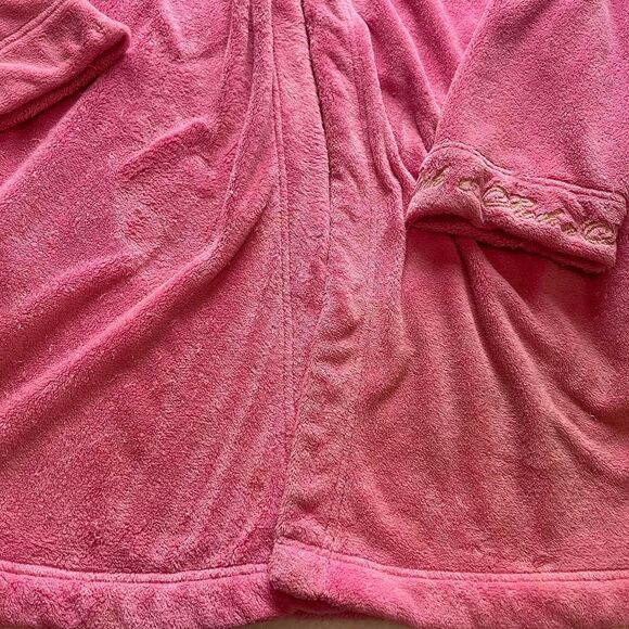VS PINK ROYALTY HOODED ROBE (PINK + GOLD) - Picture 5 of 8
